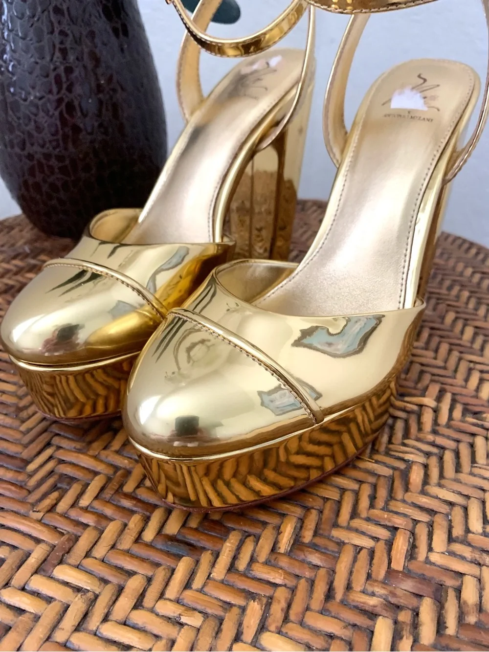 Antonio Melani and the Nat Note Pia Gold Mirror Metallic Platform Heel Pumps